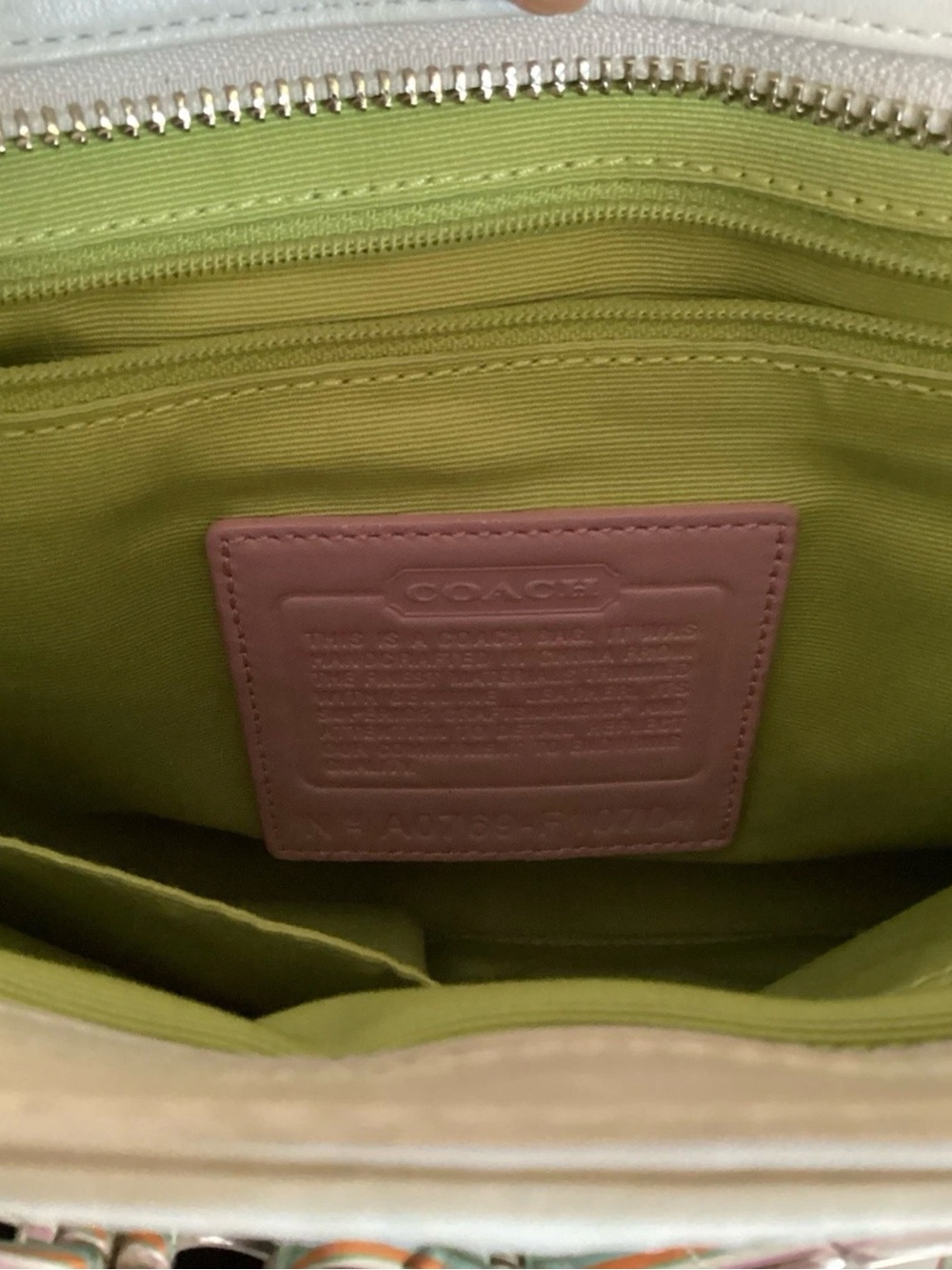 Coach Hampton Multicolor Striped Shoulder Bag with White Trim - Picture 4 of 11